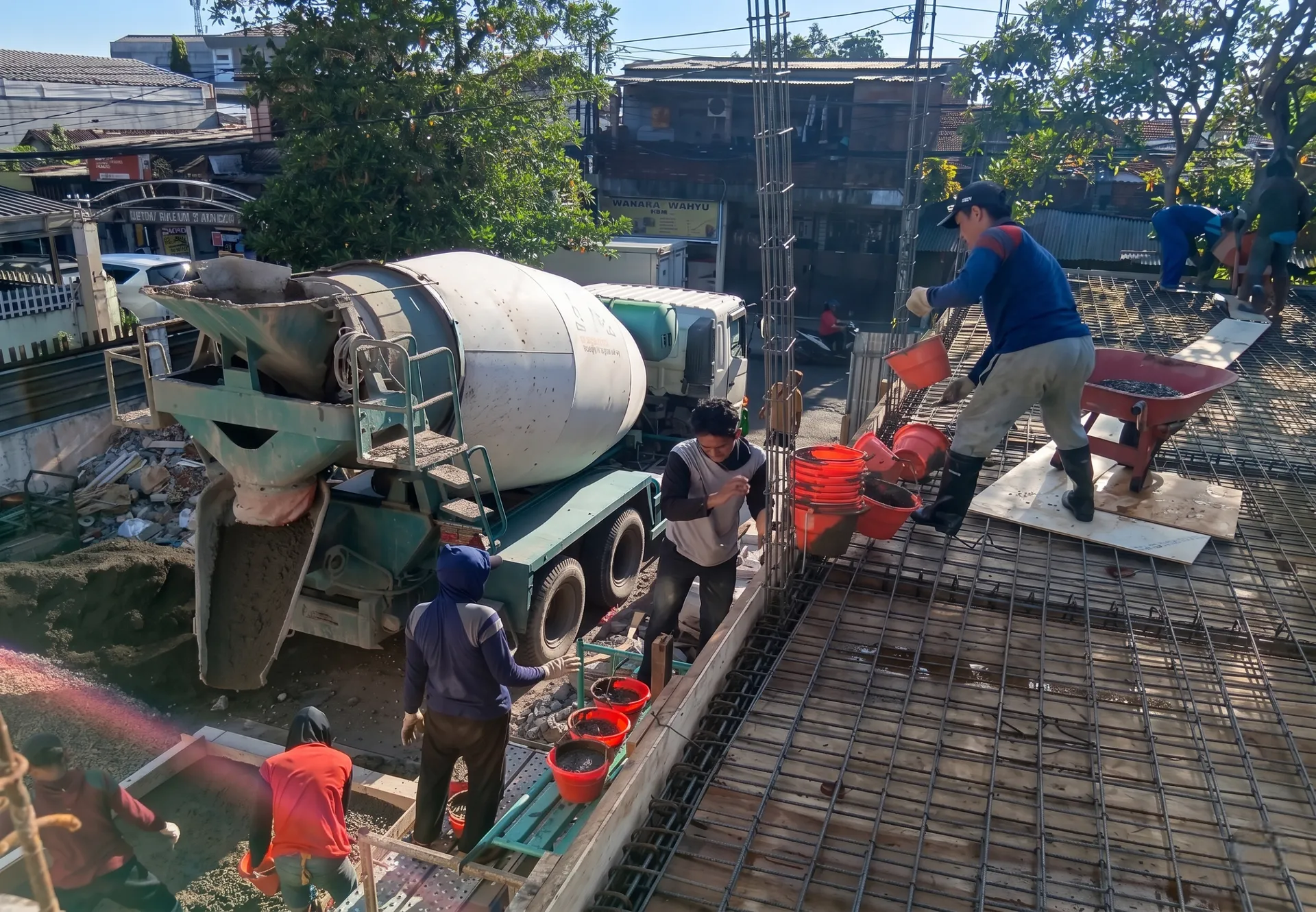 Konstruksi Bangunan